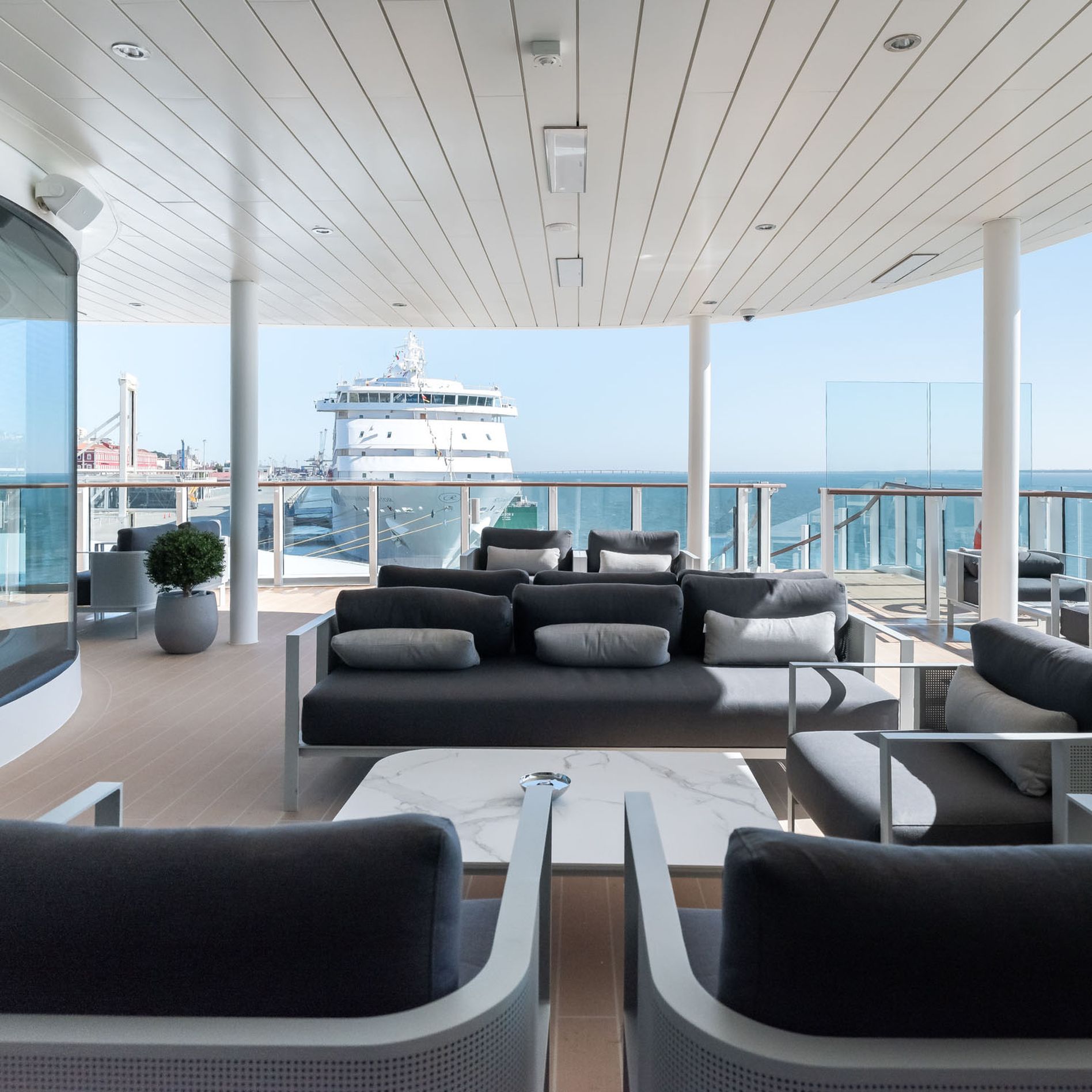 Kreuzfahrtschiff Stage